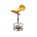 Nox bar stool. Seat in oak-effect laminate. 