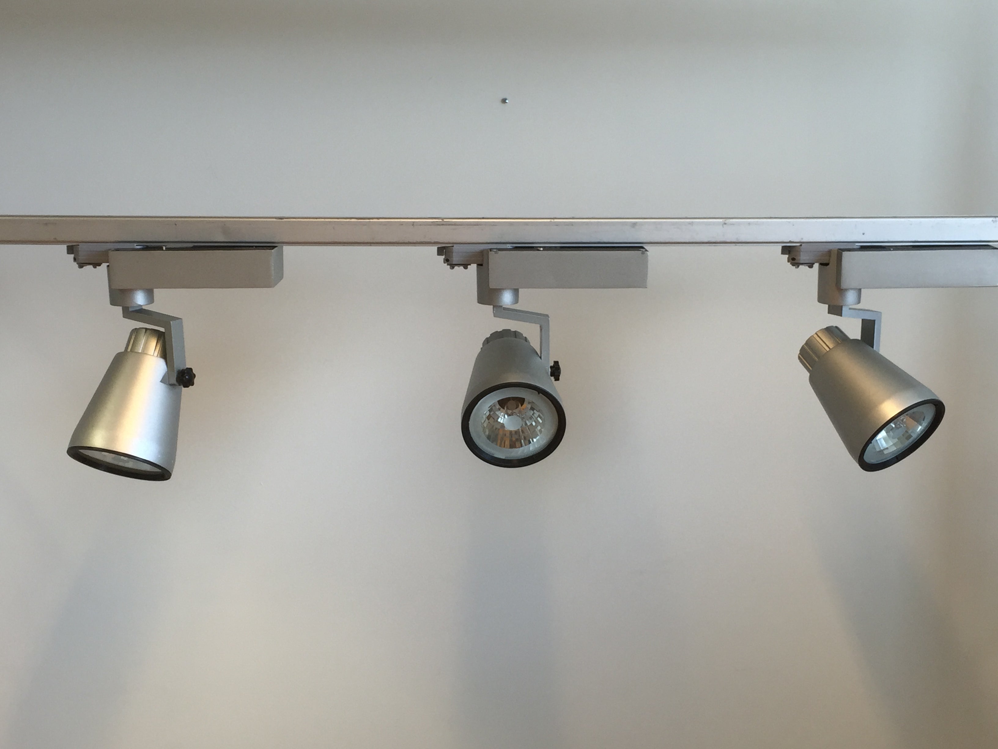 Spotlight for track 70W CDM w/track